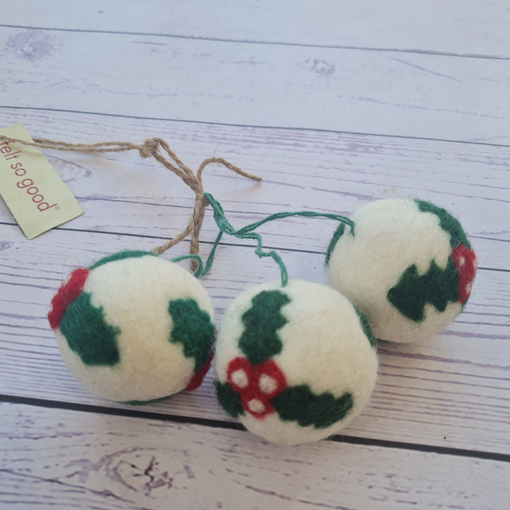 Fair Trade Handcrafted/ Handmade needle felted christmas decoration/ keyring