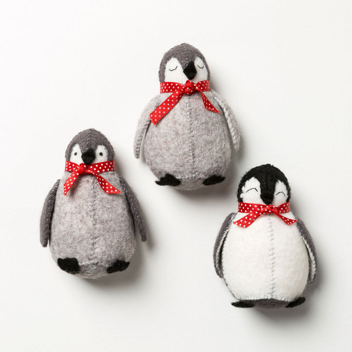 Baby Penguins Felt Craft Kit, Corinne Lapierre, UK. Christmas crafts