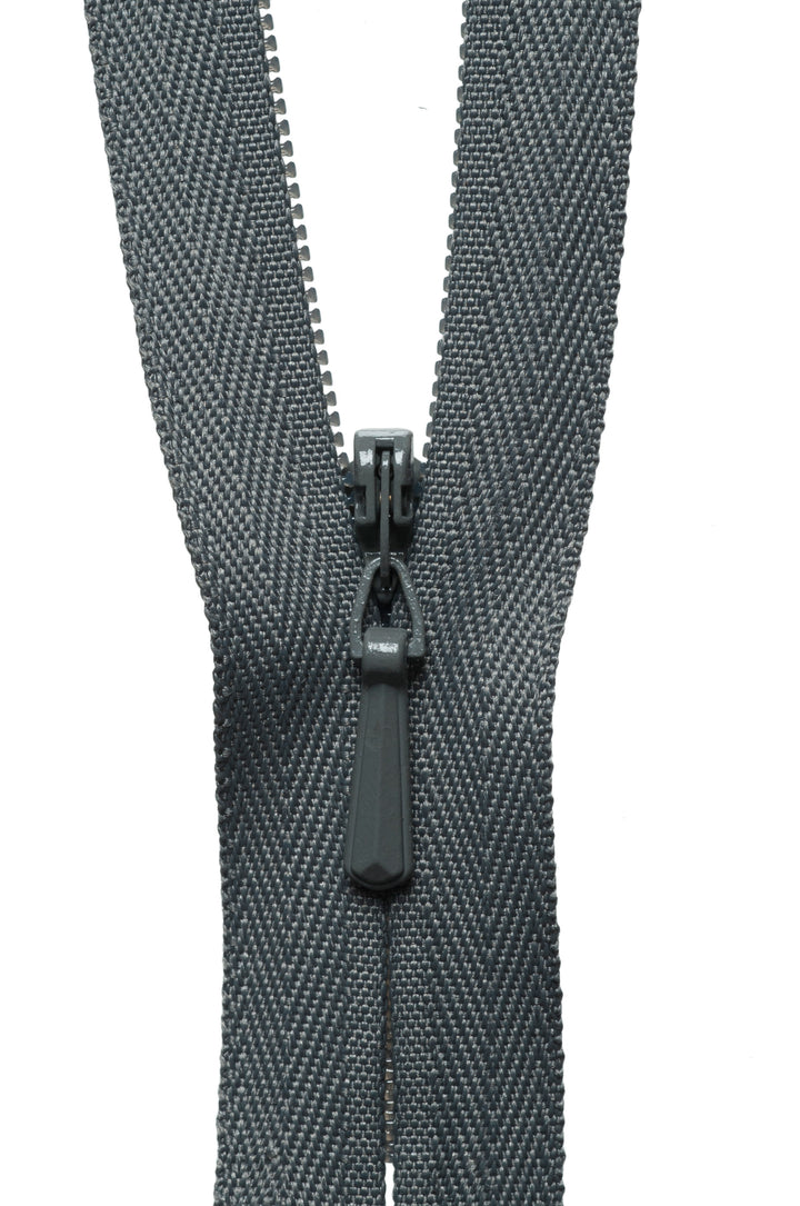 Concealed Invisible closed-end nylon zip No.3 8" 9" 14" 16" 22". Auto-lock. Size 2