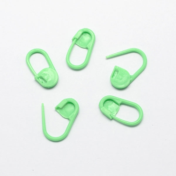 Knitting / Crochet locking plastic stitch markers pack of 30