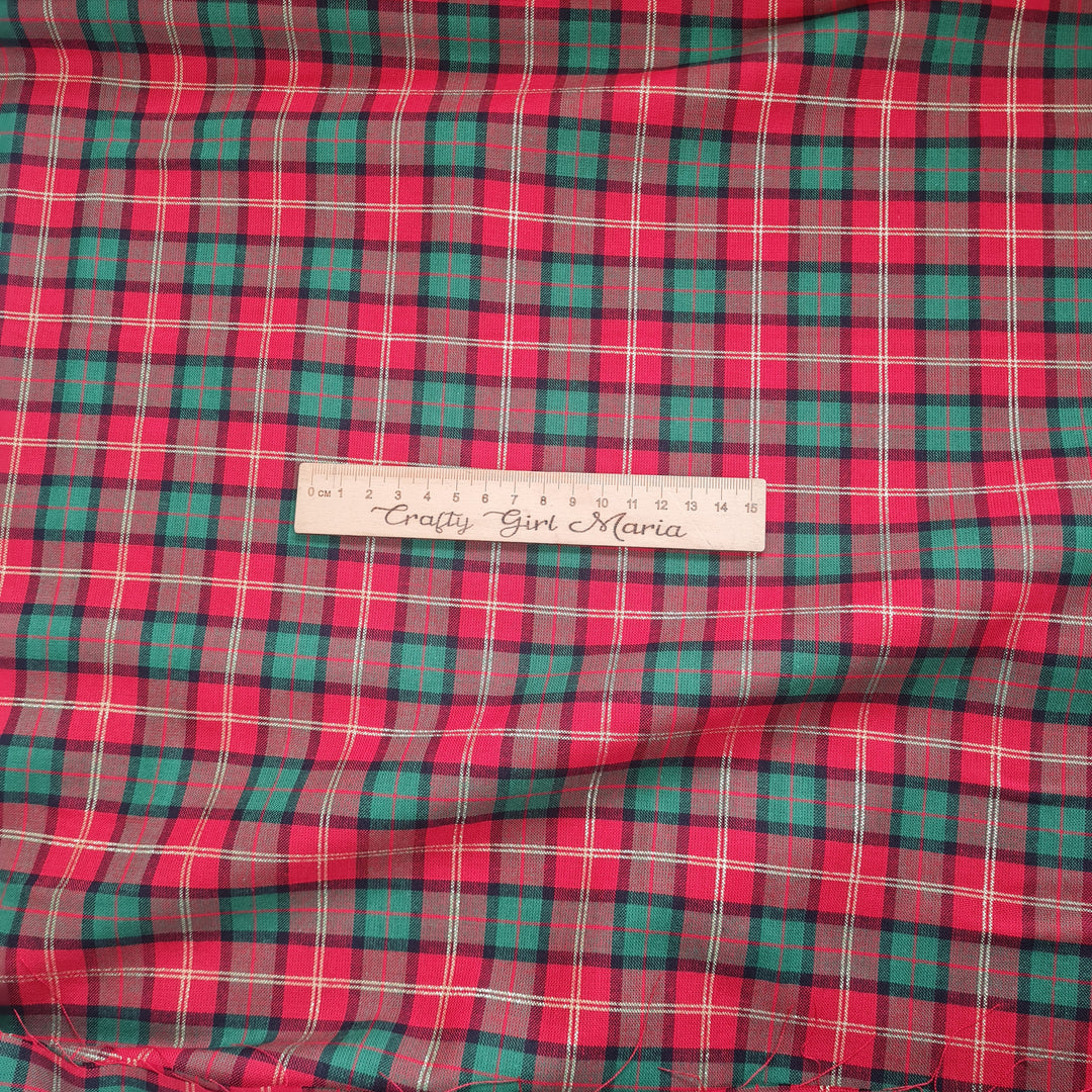 Tartan/Plaid 100% cotton: Red Green Metallic fabric. Sold per 1/2m