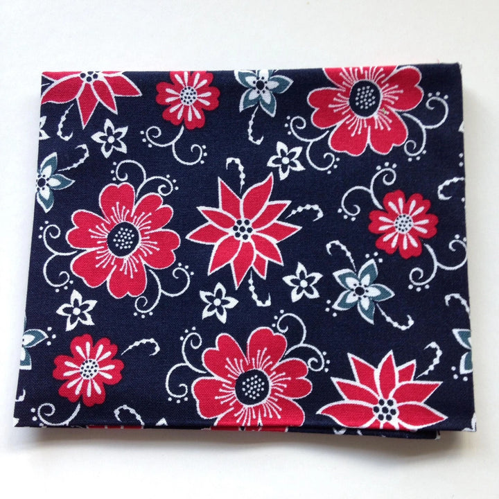 Scandi Christmas Red and Navy 100% Cotton Fat Quarter bundle quilting of 5 Fabrics.