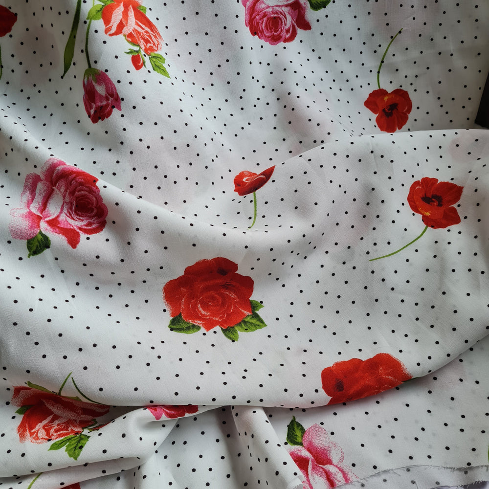 Vintage rose floral polka-dot viscose poplin fabric, by the half metre. White.