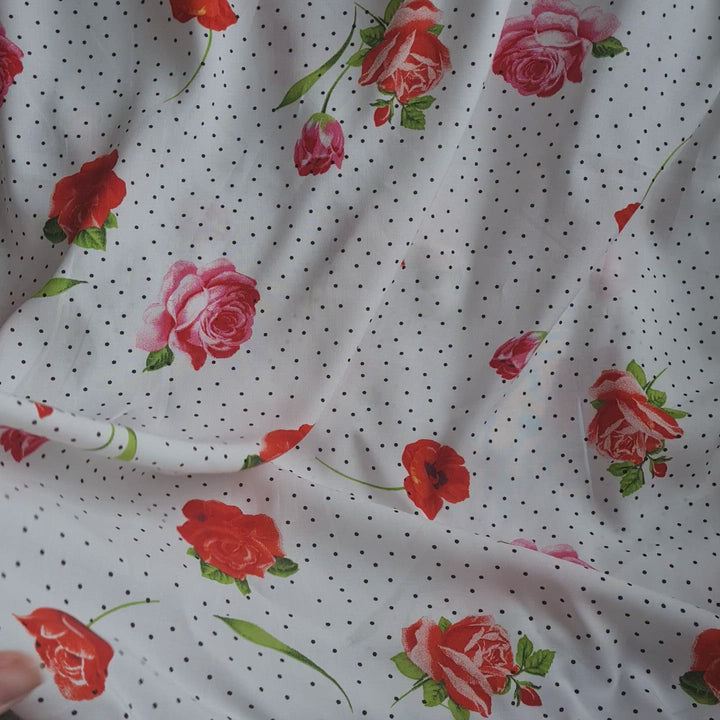 Vintage rose floral polka-dot viscose poplin fabric, by the half metre. White.