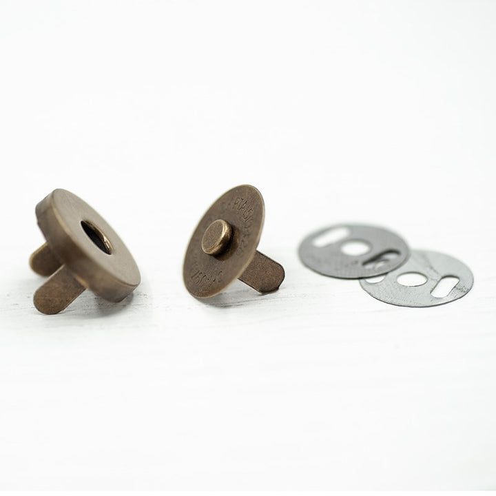 Metal magnetic handbag bag clasps buttons snaps fasteners poppers for bag making. 18mm